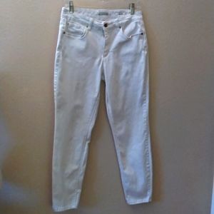 White Jones New York jeans with Soho ankle Sz 10